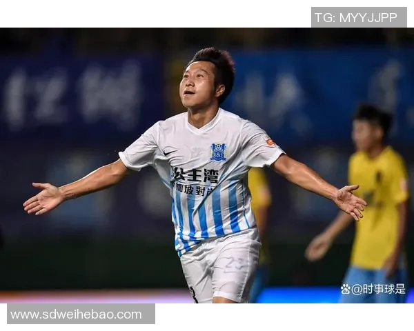 澳门足球队球星风采解析与代表性球员成就盘点