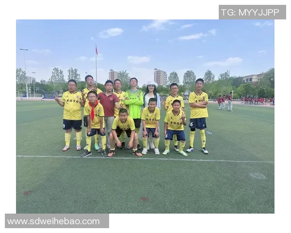 足球十大球星告别青春瞬间他们的辉煌时刻与时代印记